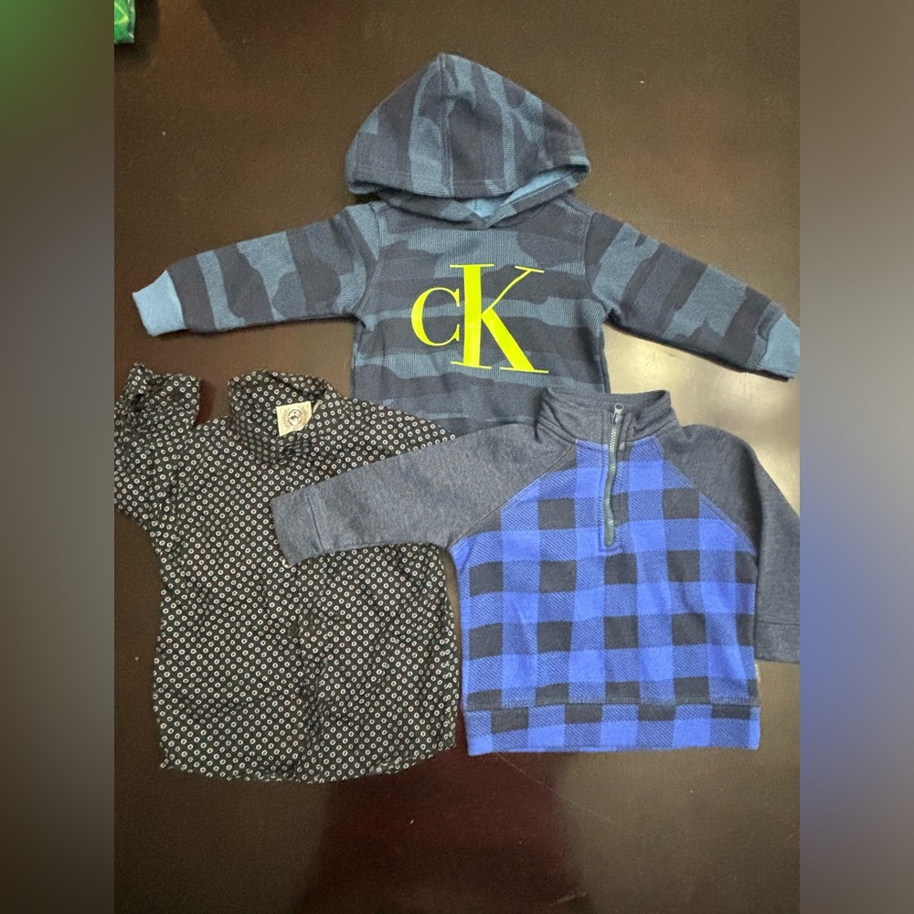 Lot Bundle tops Eddie Bauer, Cinch & Calvin Klein Jeans Hoodie 12 months